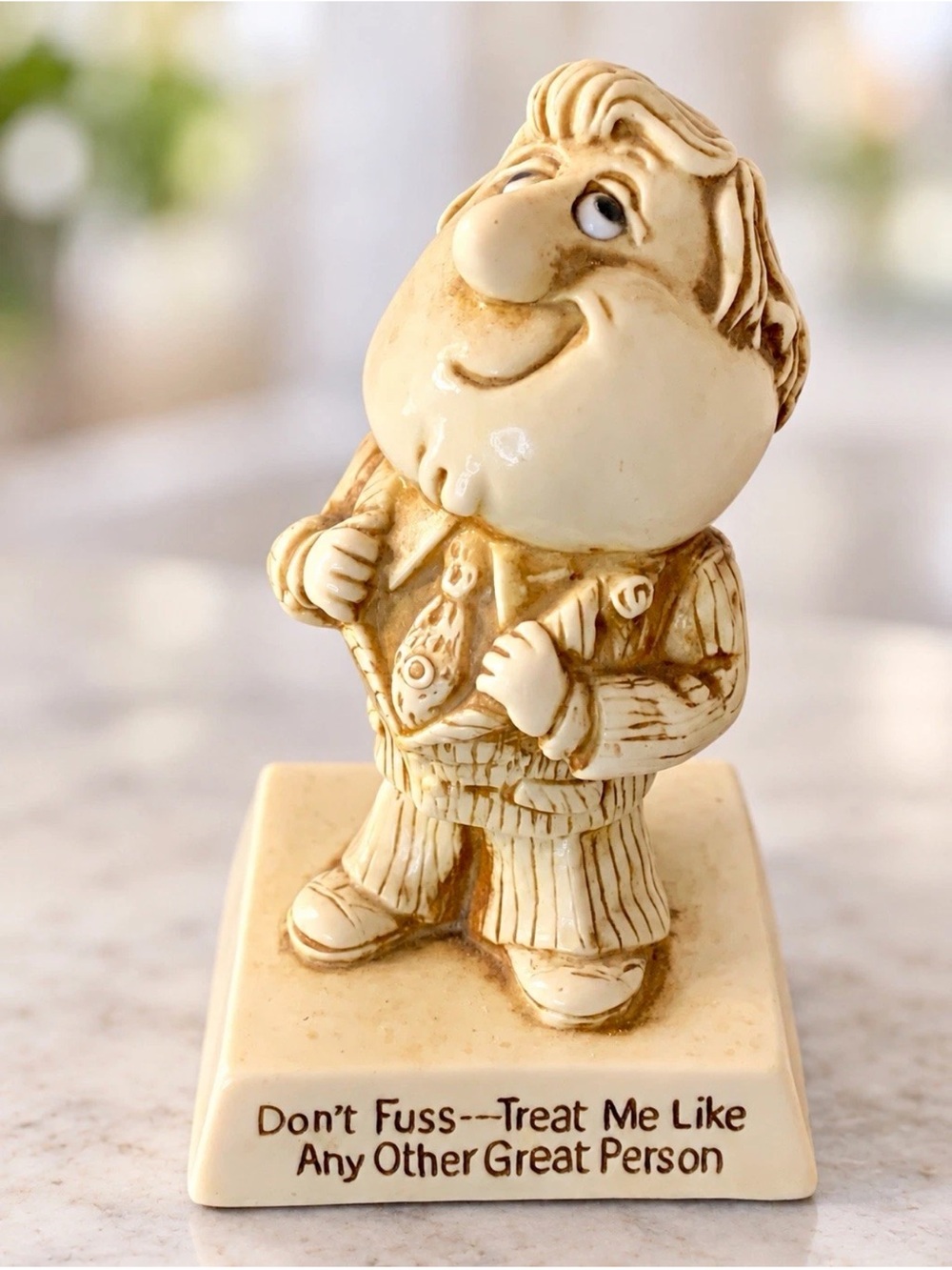 Vintage 1977 Russ Berrie #9238 Figurine “Don’t Fuss” Great Person USA